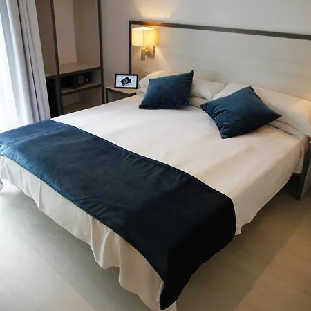 Parrots Hotell Sitges