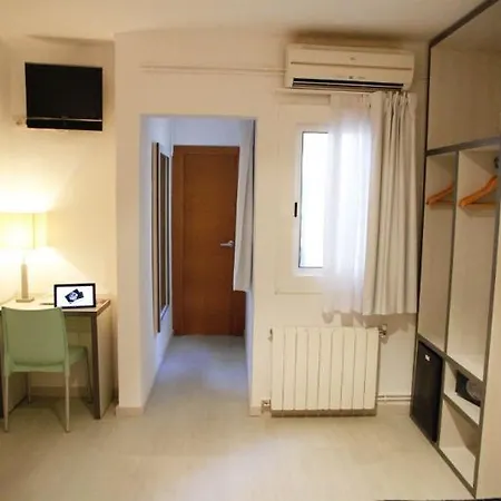Parrots Hotell Sitges