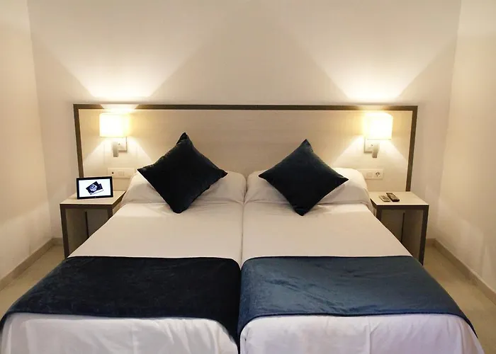 Szálloda Parrots Sitges