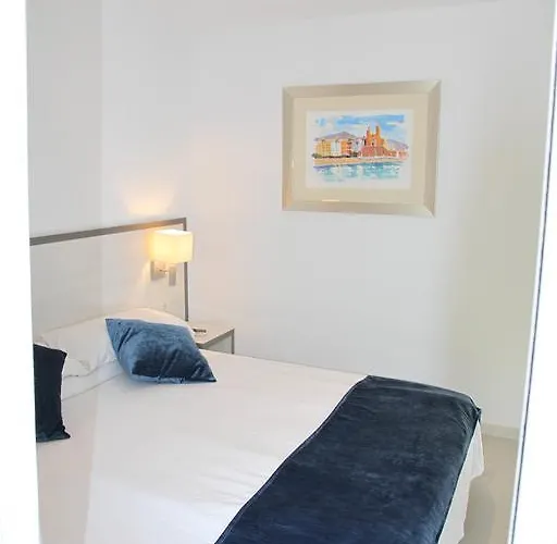 Parrots Hotel Sitges