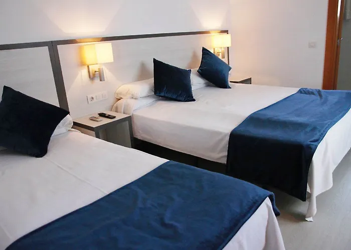 Parrots Hotel Sitges